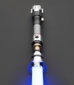 Silver Skywalker V3 Duelling Lightsaber - Image 3