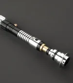 Silver Skywalker V3 Duelling Lightsaber - Image 4